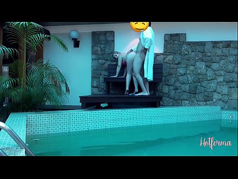 ❤️ El jefe invita a la criada a la piscina, pero no pudo resistirse a una caliente ❤️ Video de sexo en es.analizatorkrovi.ru ❌️