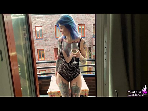❤️ Tremenda chica chupando con ganas y follando apasionadamente bajo el cielo abierto ❤️ Video de sexo en es.analizatorkrovi.ru ❌️
